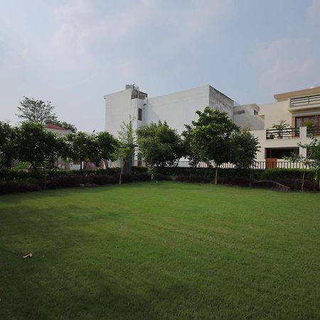 אגרה Shakti Villa Home Stay מראה חיצוני תמונה