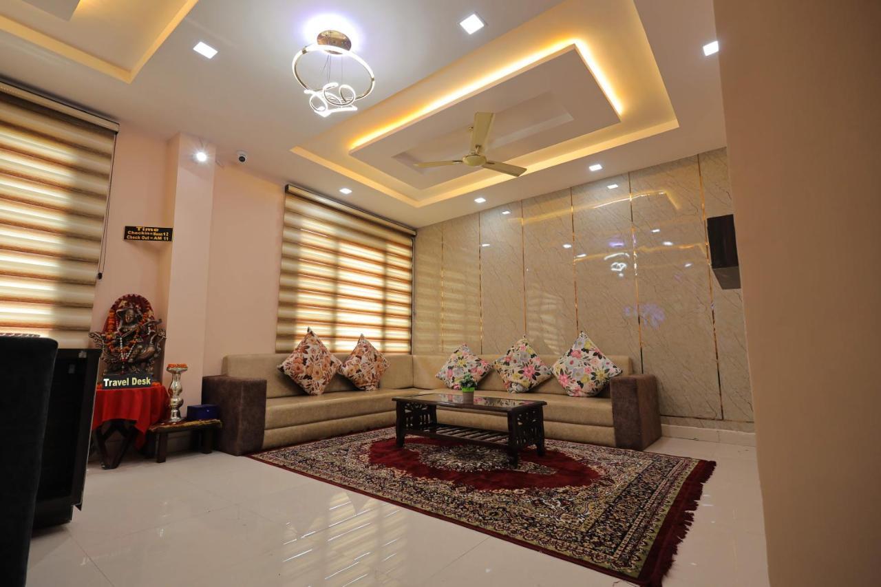 אגרה Shakti Villa Home Stay מראה חיצוני תמונה