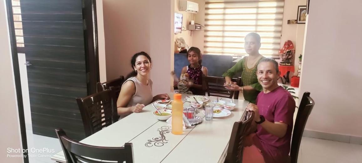 אגרה Shakti Villa Home Stay מראה חיצוני תמונה